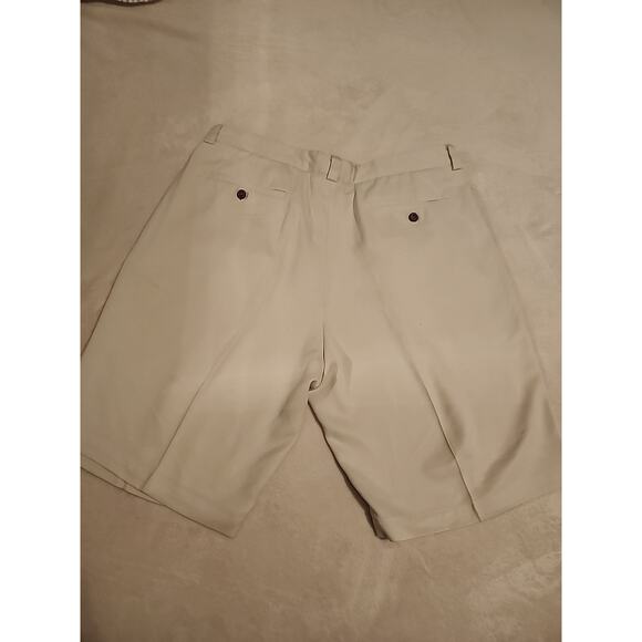 BVI Pusser's Island Reserve Shorts 100% Silk Men's Pleated‎ Beige Size 36 Nwot - Picture 4 of 6